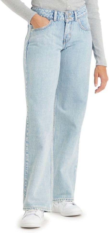 Levi's Superlow Fit vs. Aritzia's Stretch Cut: Surprising Comfort Showdown