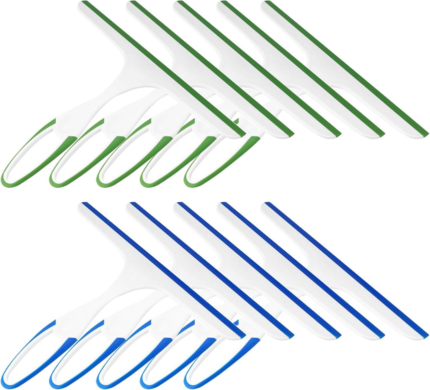 Surprising Insight: Suction Hooks Versus Squeegees…浴室清洁大比拼!