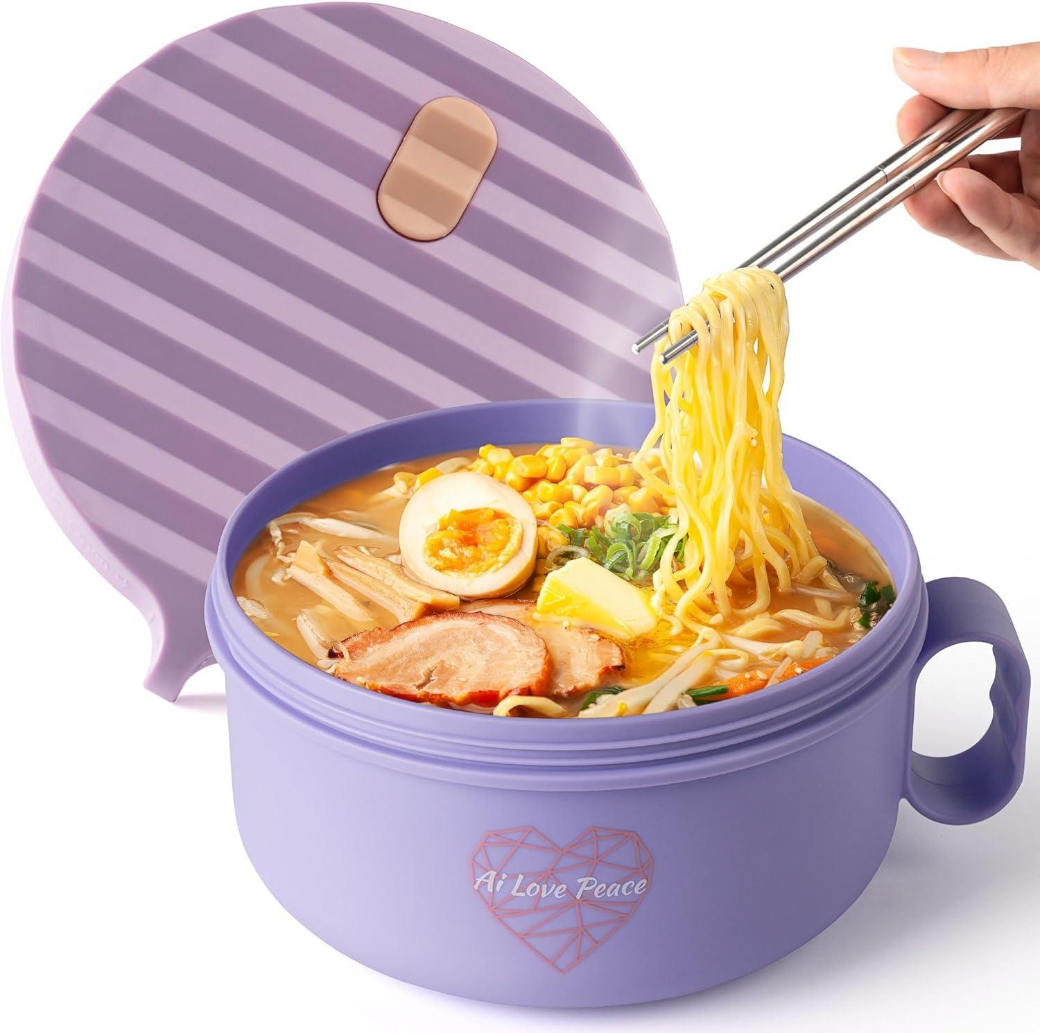 Compact cooker tested, loves soup... Portable, dishwasher safe. Ramen battle showdown