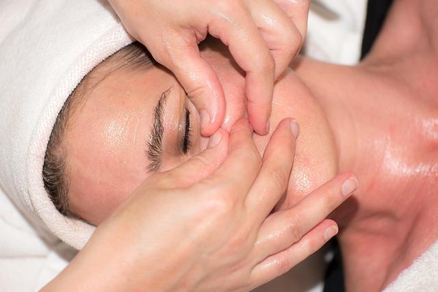 The Best Neck Massager Eases Your Stiffness After Sitting All Day