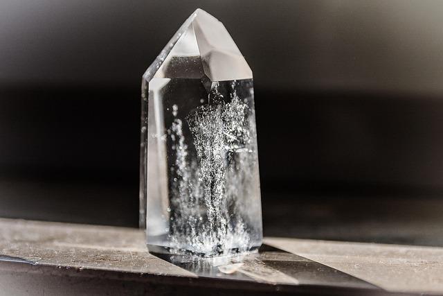 The Best Cleaner for Tile Floors and Grout: A Guide to Crystal Clear Floors