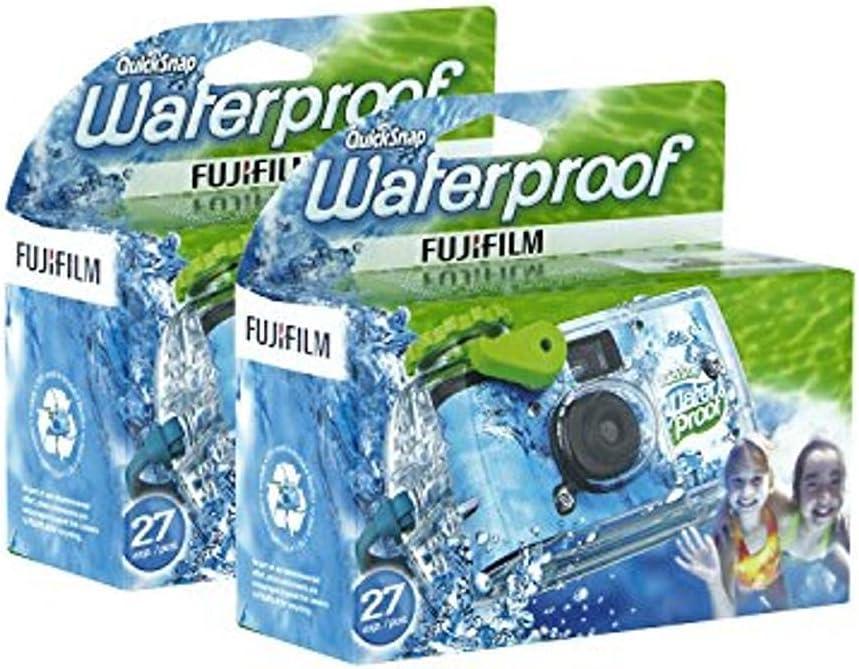 QuickSnap's 35-Foot Waterproof Shot Tested: Pool Party Reliability