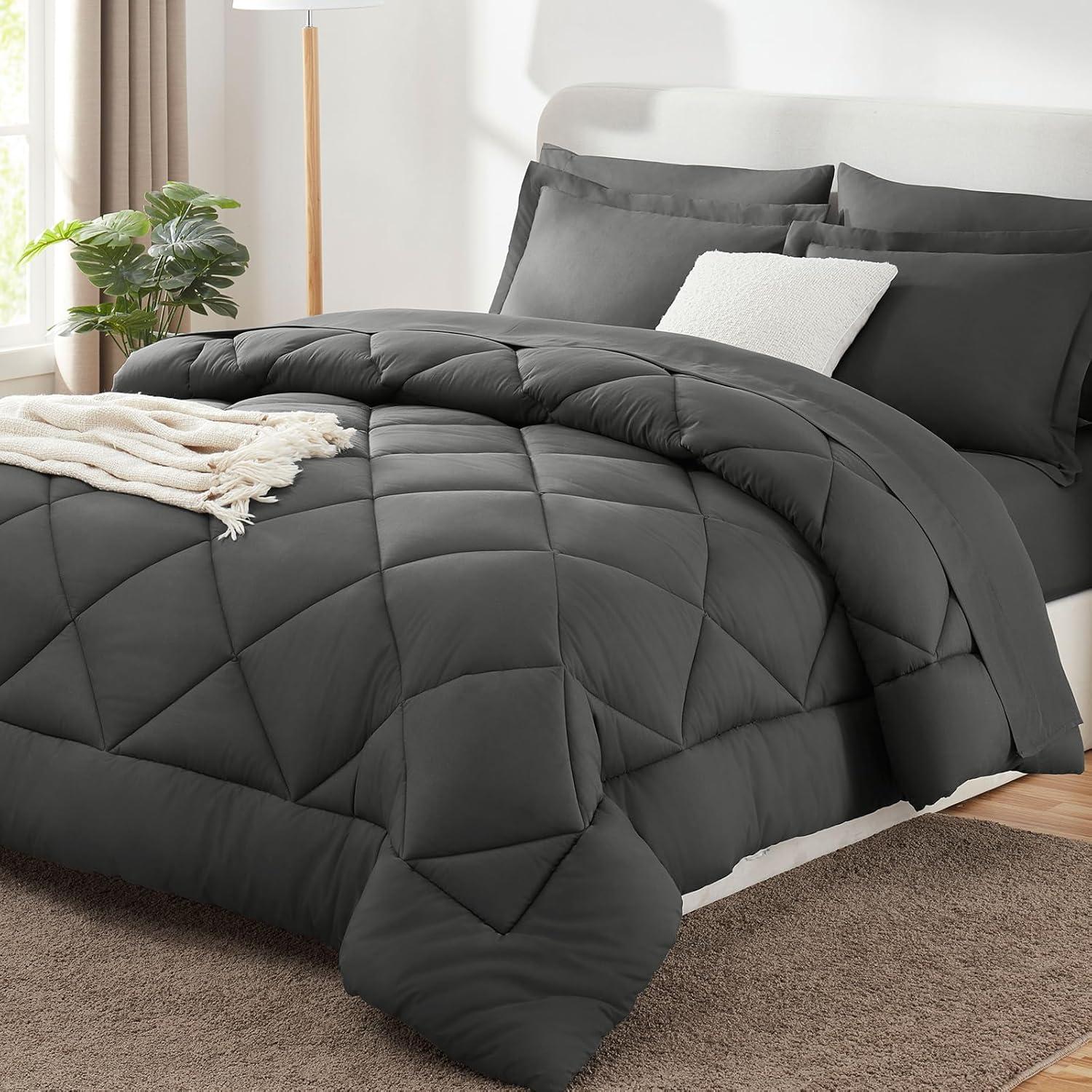 Cozy vs. Luxury Dark Grey Bed Set: Tested for Seasons, All You Need