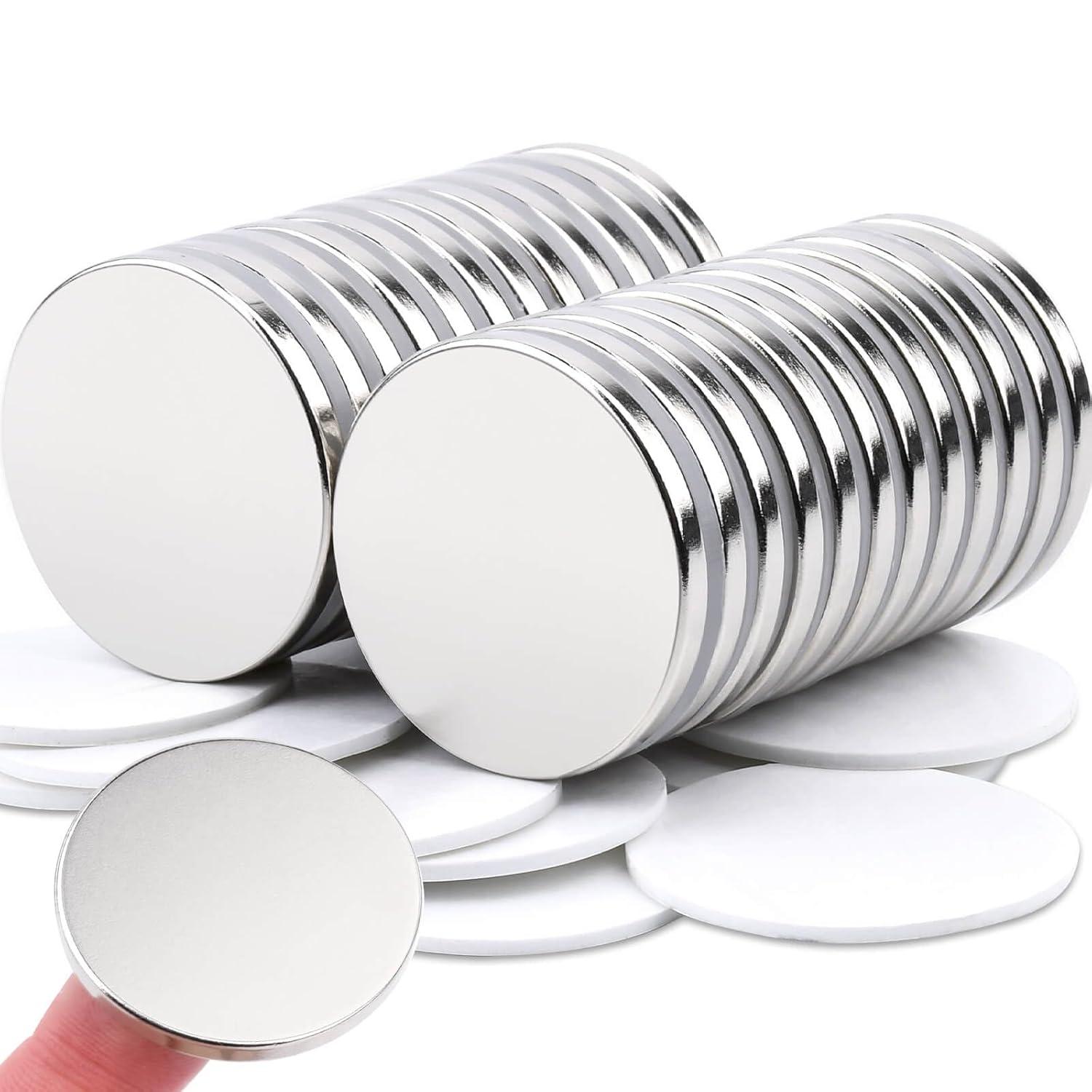 Surprising Insight: Neodymium Magnets vs. Regular for Fridge Calendars - No Fading, No Hassle!