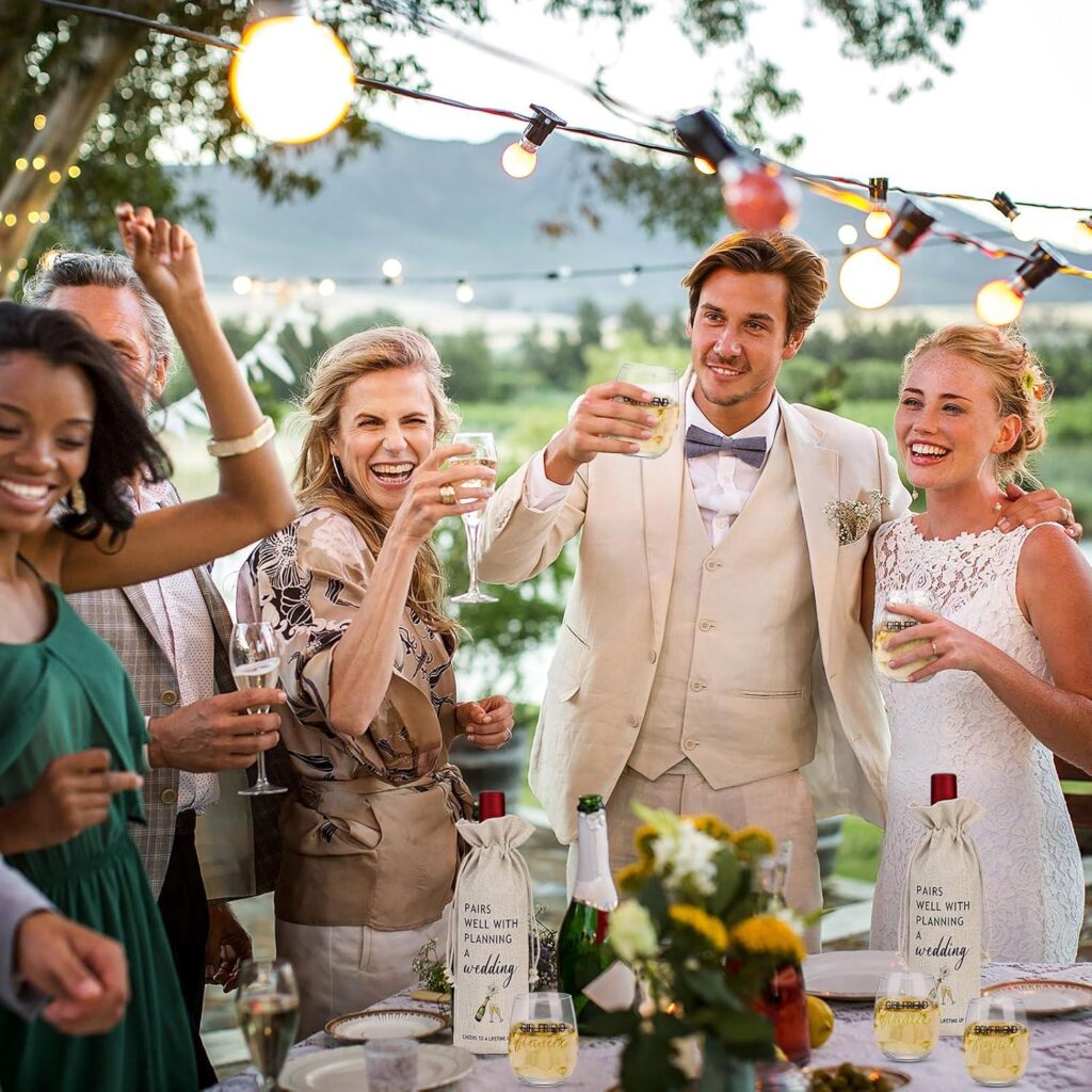 Best Engagement Gifts – Unique Ideas for Newly Engaged Couples Review