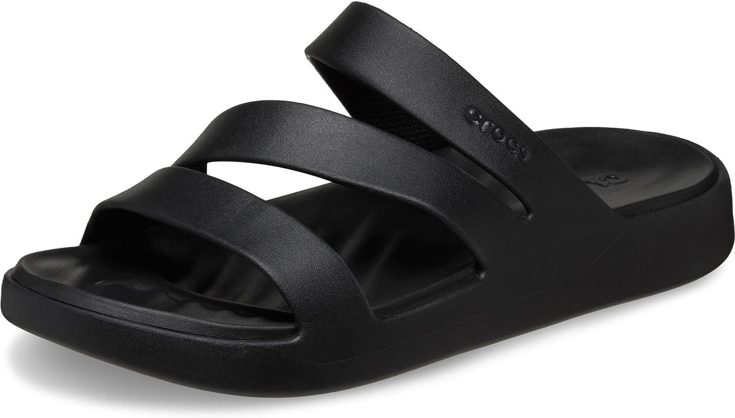 Versus Crocs Getaway: Surprising Comfort, Trendy Straps Compared... Perfect for Summer!