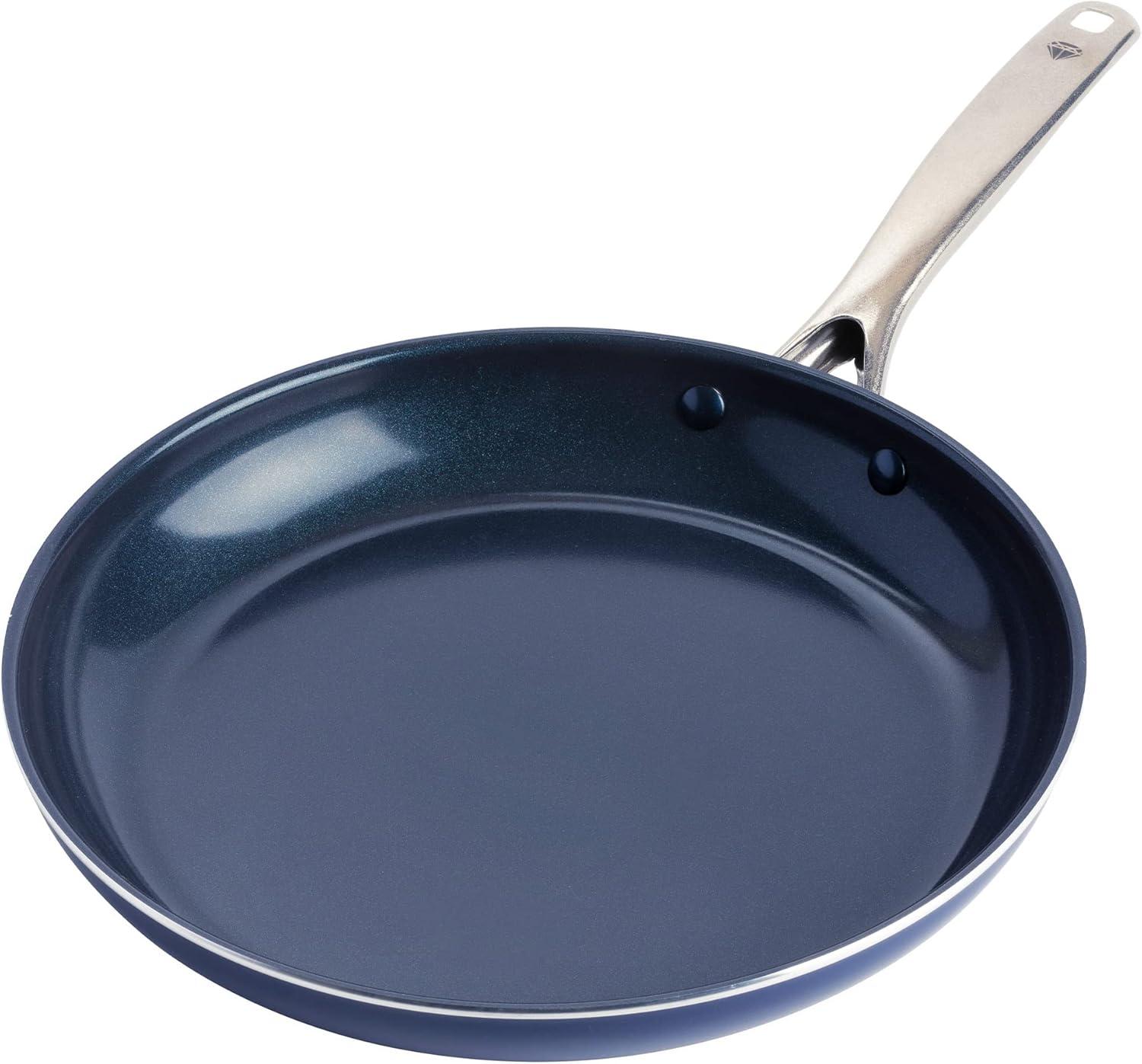 Nonstick Pan Showdown: 4-Cup vs 13-Piece Sets for Kitchen Efficiency