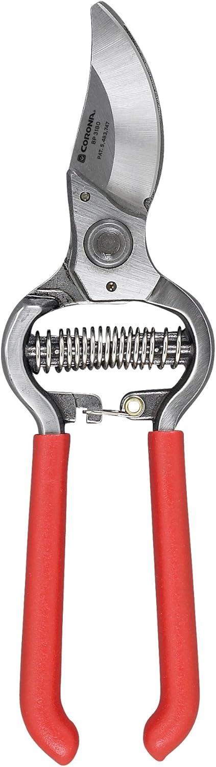Garden Shears Tested: Sap Groove, One-Piece Design, & 1-3/4-Inch Capacity