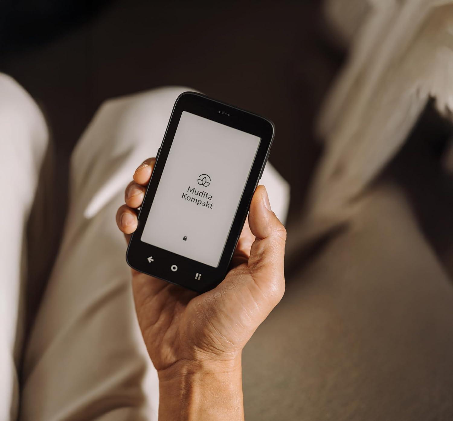 Best Distraction-Free Phone - mudita Kompakt E Ink® Display Review