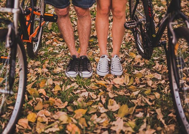 What Is the Best Sneaker for Plantar Fasciitis? Comfort and Support Tips for Happy Feet
