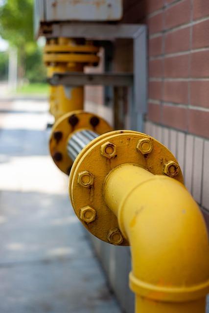 What's the Best Way to Unfreeze Pipes and Keep Your Home Safe and Dry