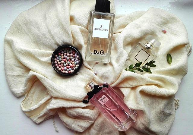 What Is the Best Victoria's Secret Fragrance for Feeling Confident and Fresh Every Day