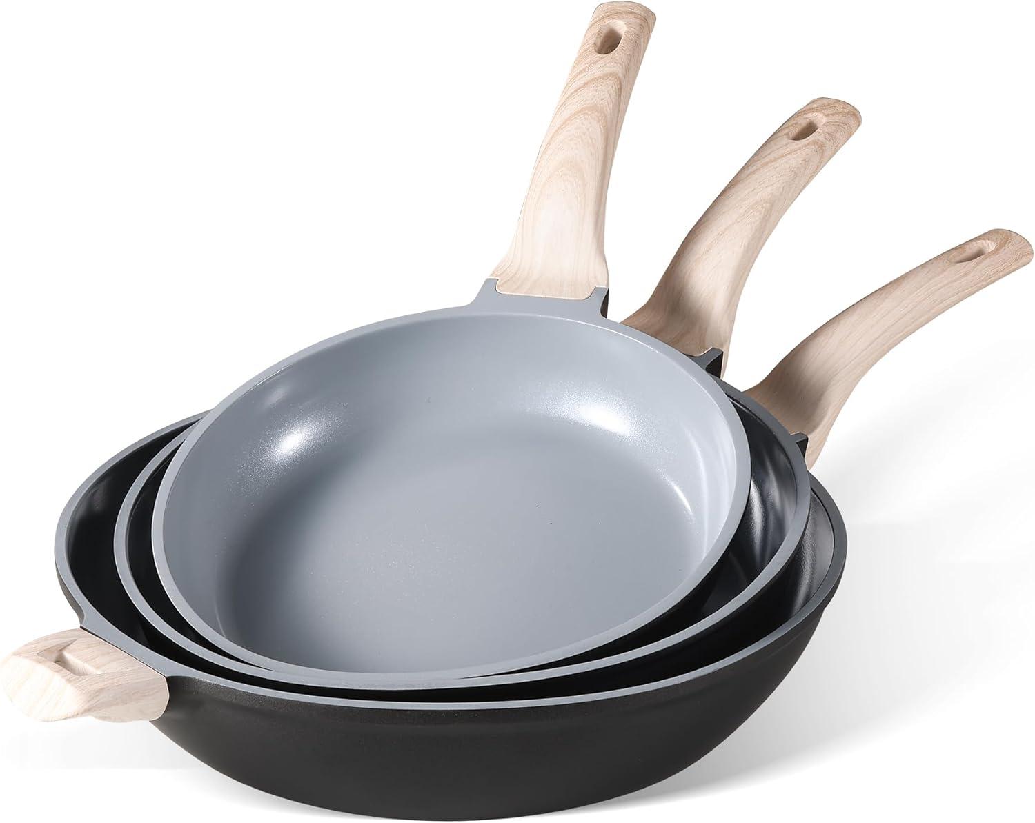 Lodge Versus Carote: Test-Comparing Skillet Choices... Easy Clean, Healthy Wins!