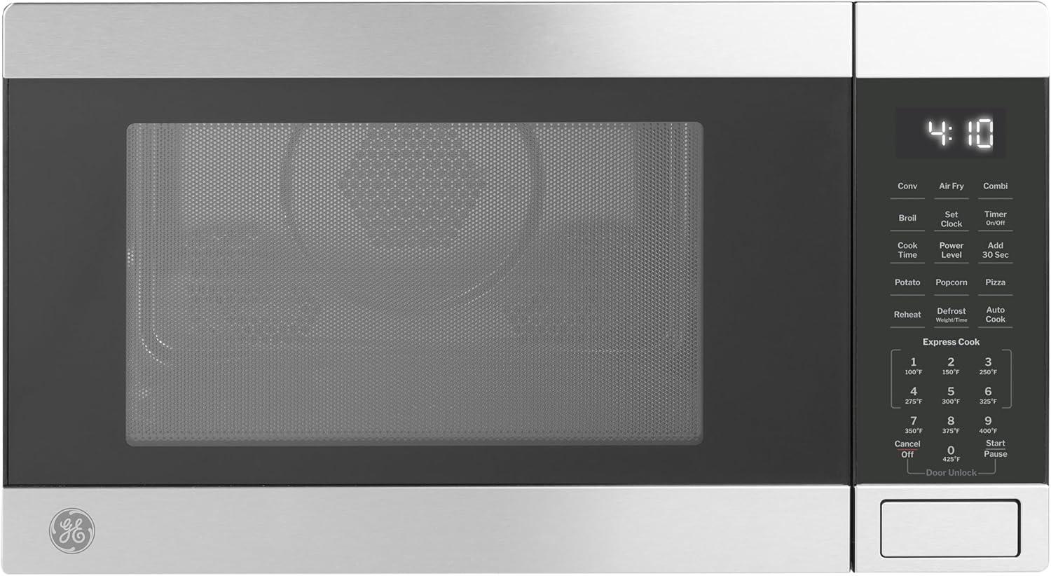 Versus Tests: GE’s 4-In-1 Microwave’s Surprising Dorm Room Use