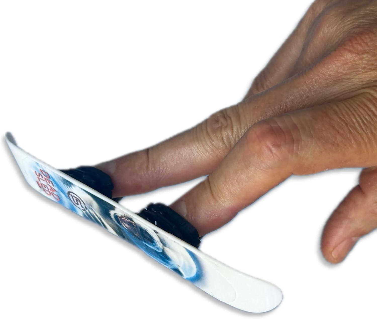 Tested Snowboard Mini vs Fingerboard: Realistic Fun Compared This Winter!