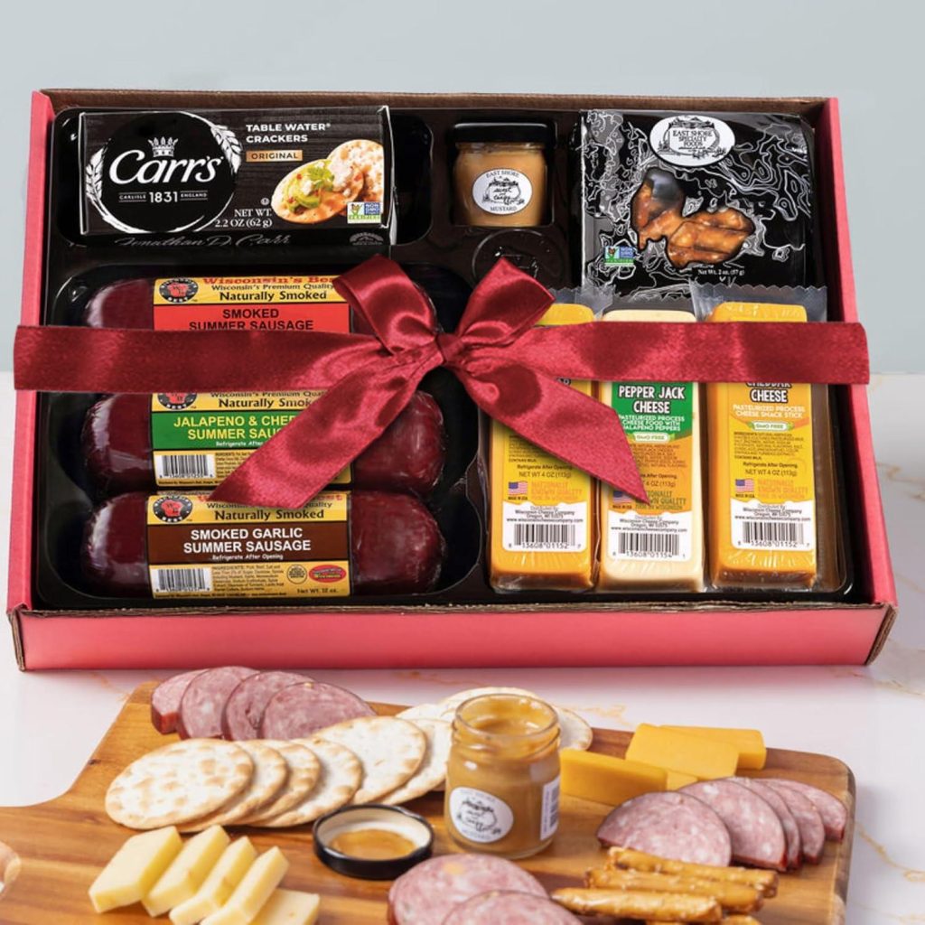 Best Holiday Gift – Wisconsin Cheese Company – Ultimate Cheese & Meat Holiday Gift Box Review