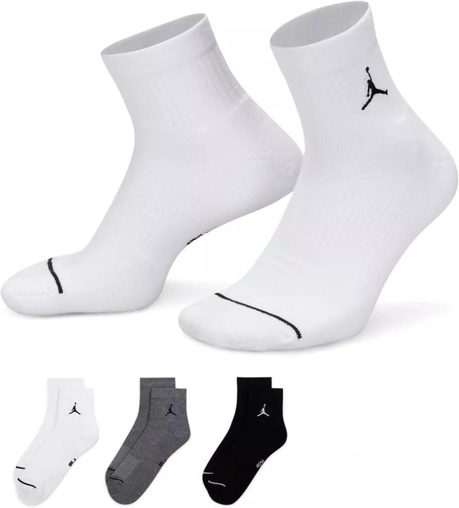 Best Sports Socks – Nike Unisex Air Jordan Everyday Crew Review