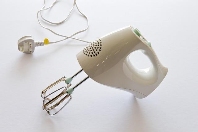 Best Hand Blender – An Extra Powerful Kitchen Tool Review