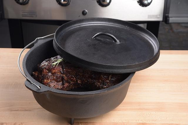 Best Dutch Oven for Anyone Who Wants to Make Delicious Meals as Easy as Possible