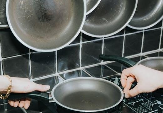 Best Cookware – Non-Stick Pots and Pans Set Review