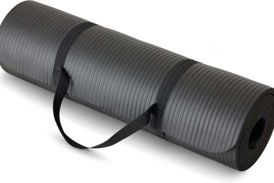 Best Yoga Mat – Amazon Basics Extra Thick Yoga Mat with Strap Review
