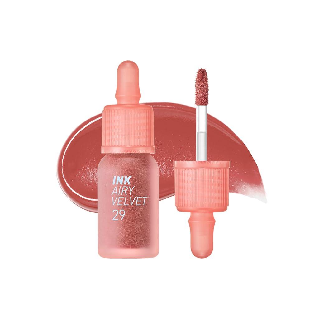 Hydrating & Smudgeproof: A Surprising Lipstick Showdown