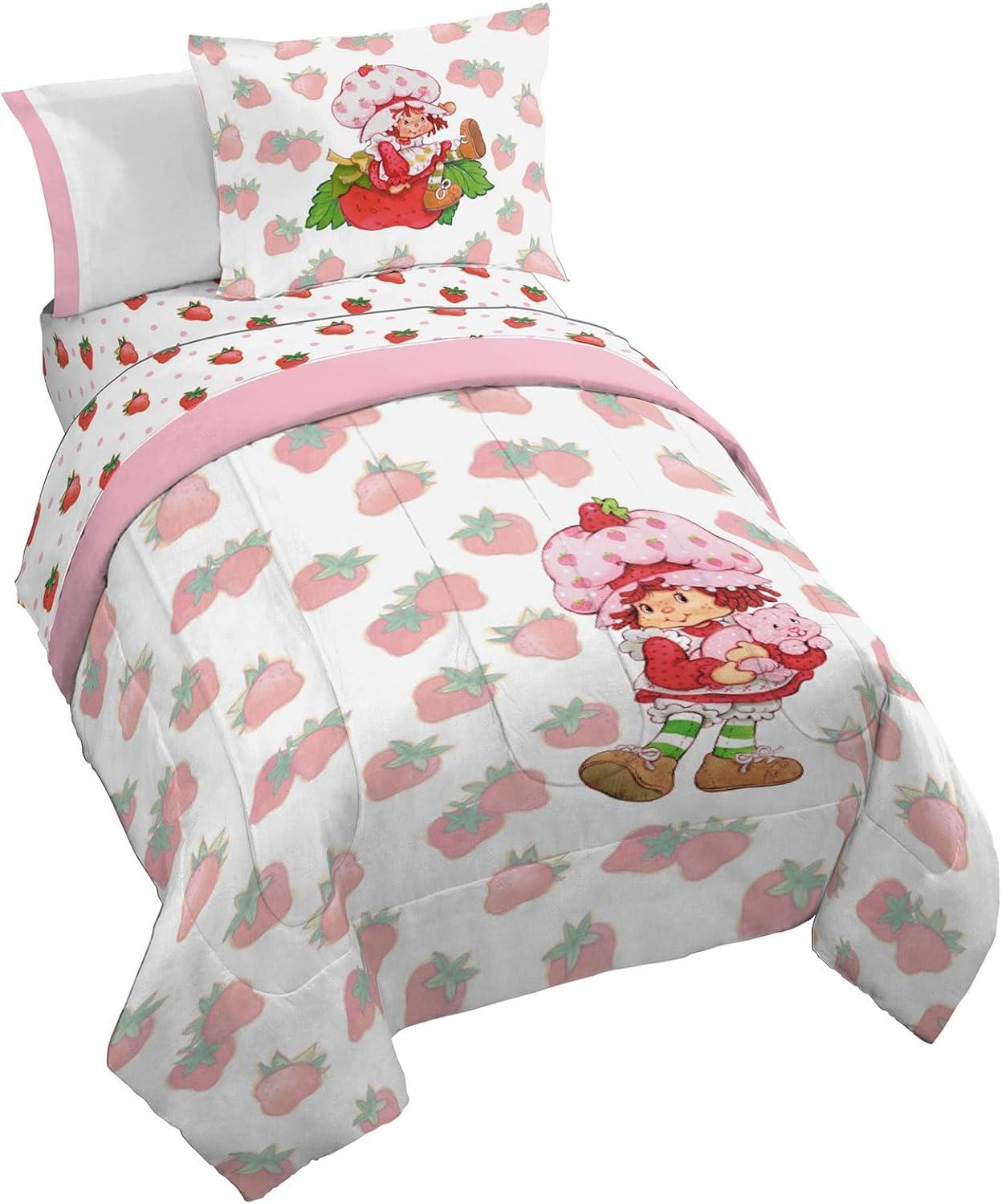 Strawberry Shortcake Design Tested: 7-Piece Kids Bedding for Surprising Comfort
