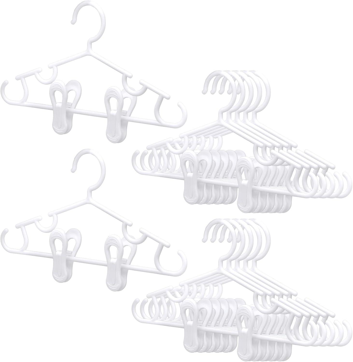 Versus: Velvet Hangers' Eco Edge Over Wooden