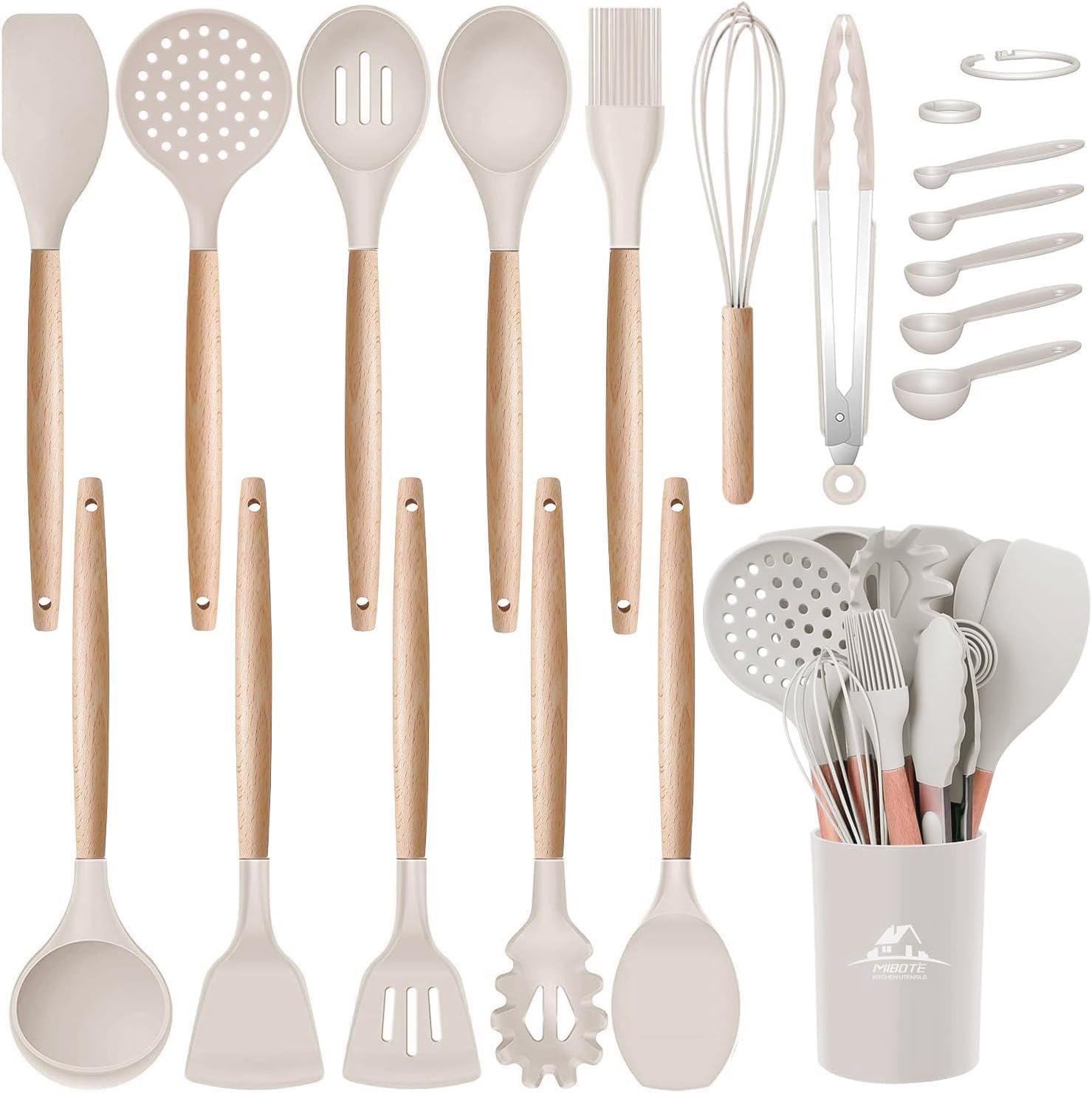 Silicone Showdown: 34-Piece Non-Stick Safe Set vs Teak's Durability