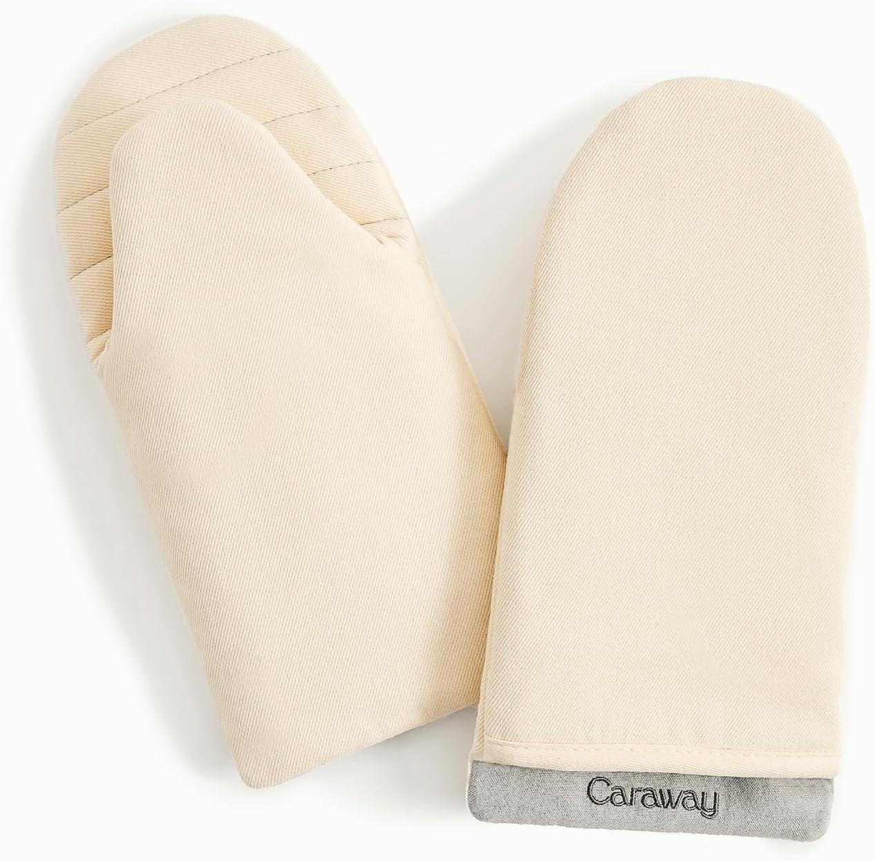 Oven Mitts Tested for Heat Resistant Grasp and Stylish Fit