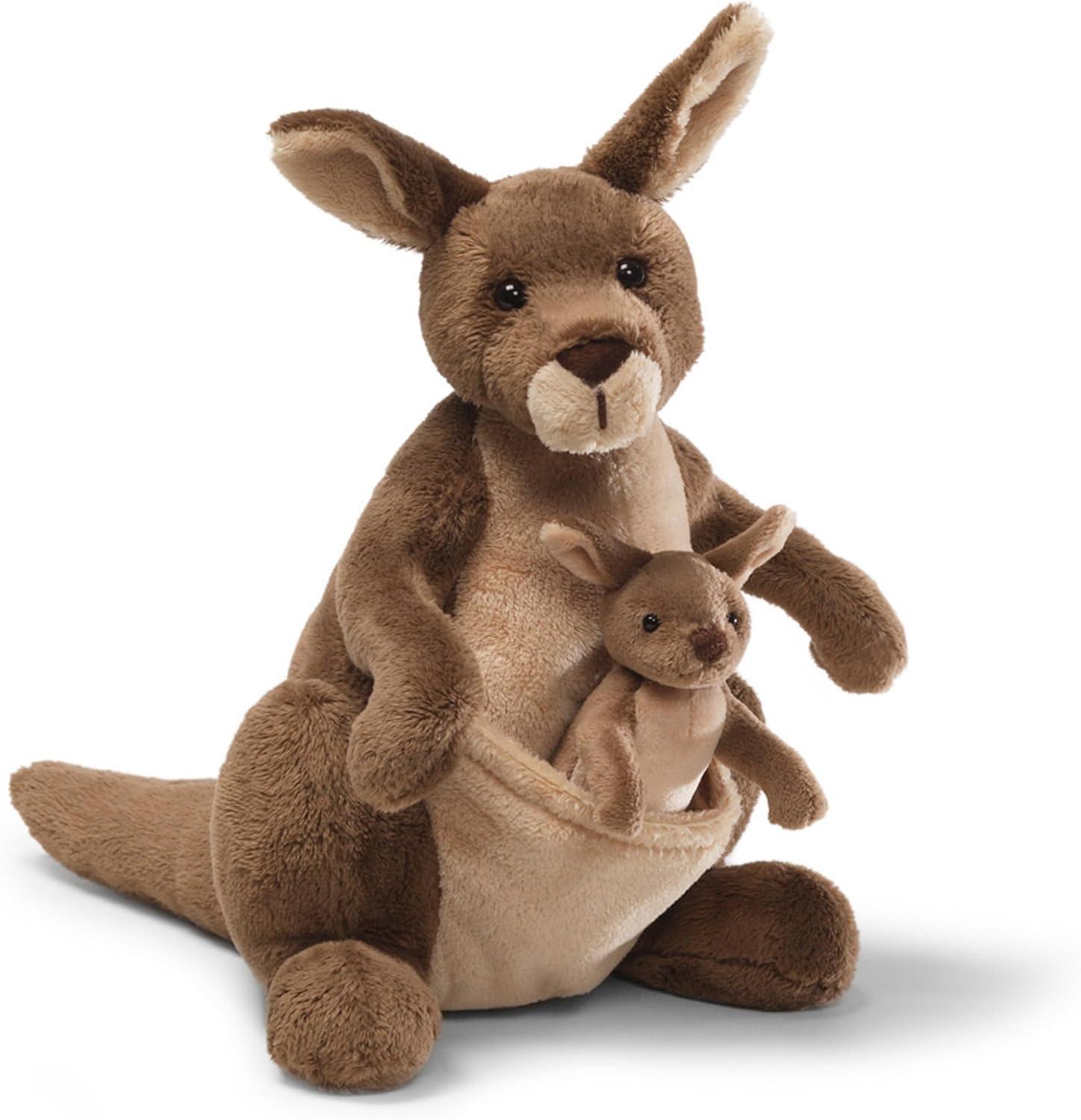 Surprising Stuffed Animal Storage for Playrooms and Seasonal Tidiness