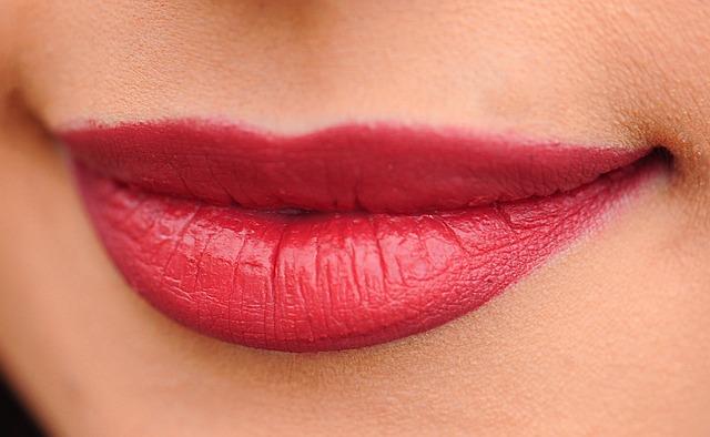 The Best Peel Off Lip Stain You'll Find: Easy to Apply, Long-Lasting Color