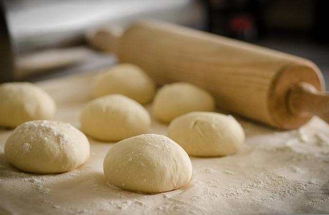 What’s the Best Rolling Pin for Perfect Dough?