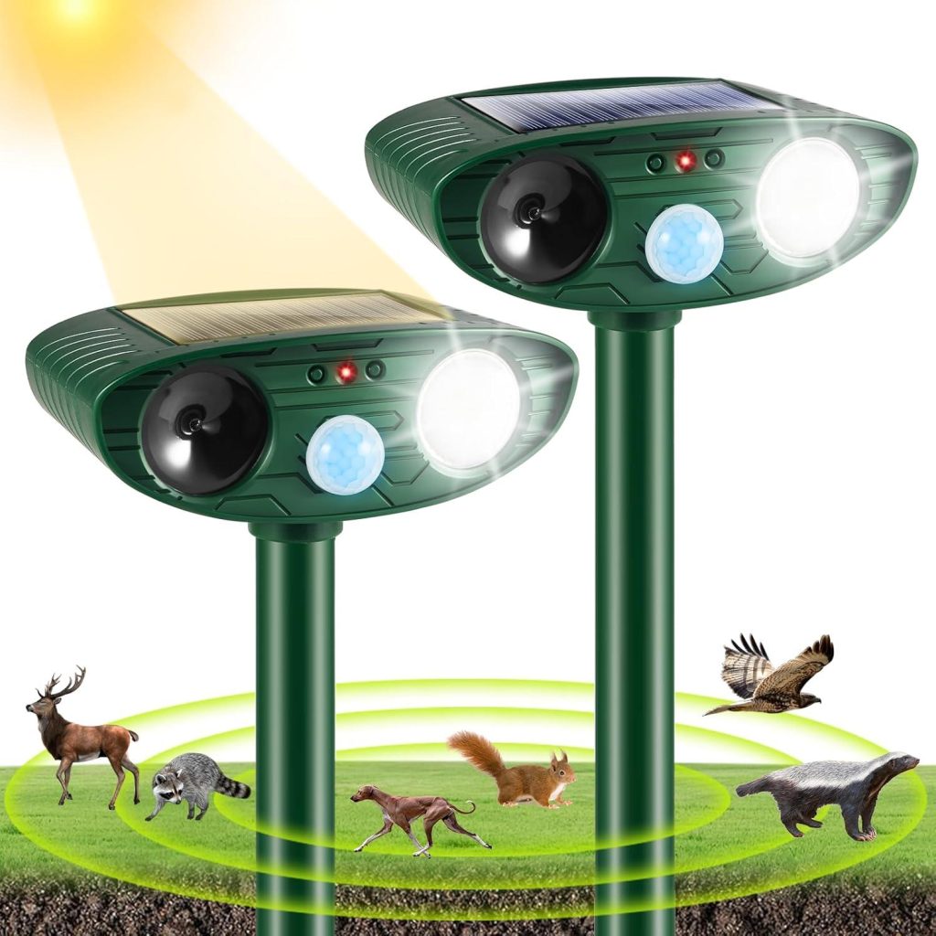 Best Animal Repellent – 2025 Solar Ultrasonic Repeller Review