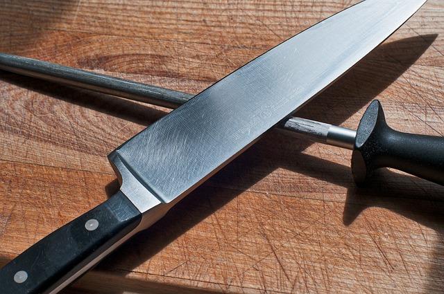 Best Knife Sharpener – Professional Quality Sharpener Review