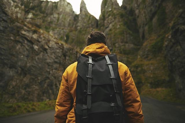 Best Travel Backpack – Nomad Explorer Pack Review