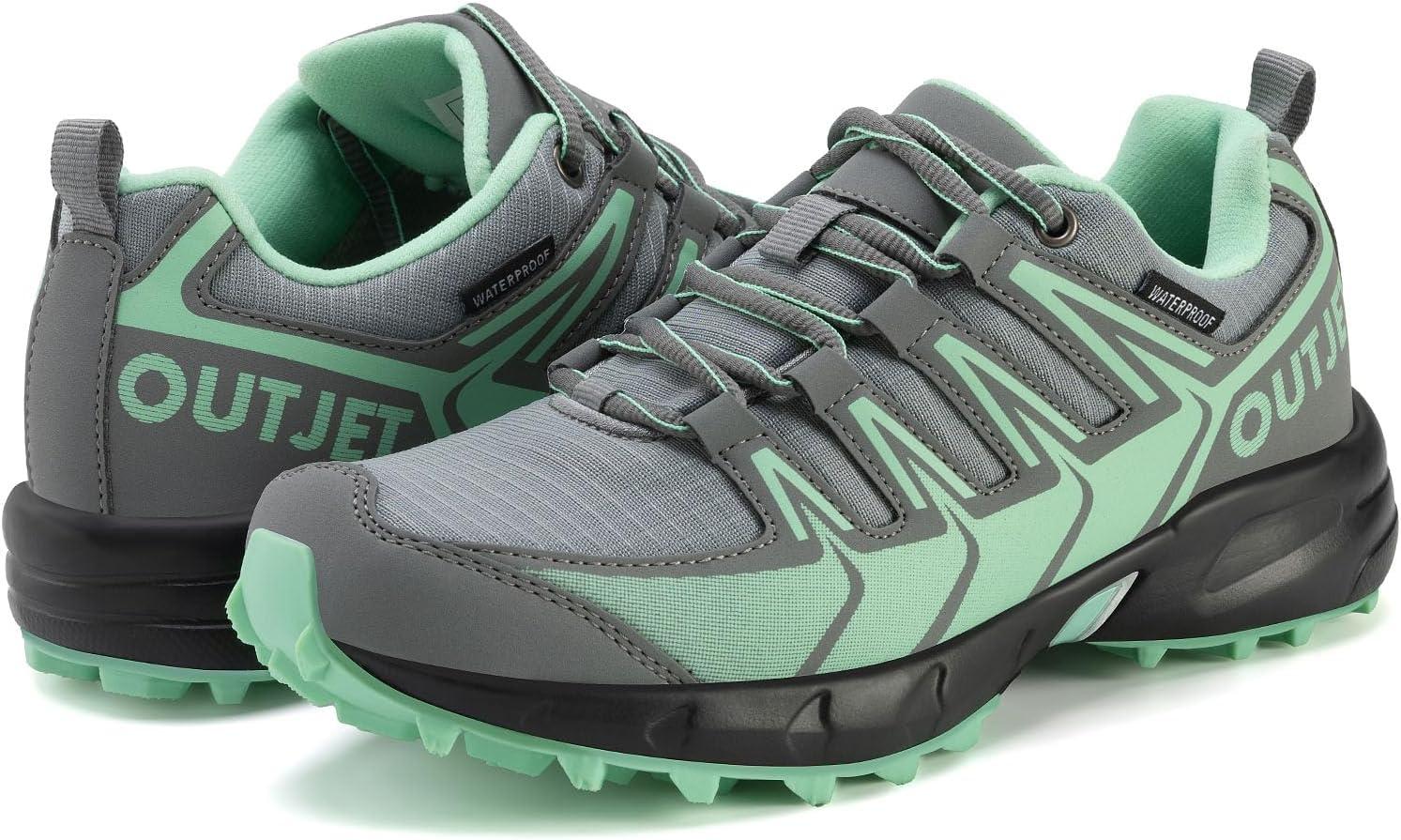 Waterproof vs. Non-Slip Tested: Women's Hiking Shoes for Rainy Seasons