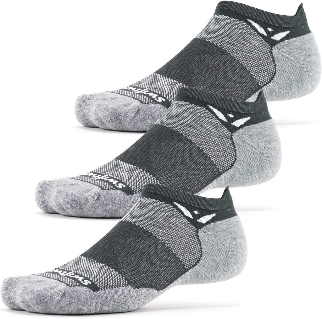 Best Running Socks – Swiftwick MAXUS No Show Tab, Maximum Cushion Review