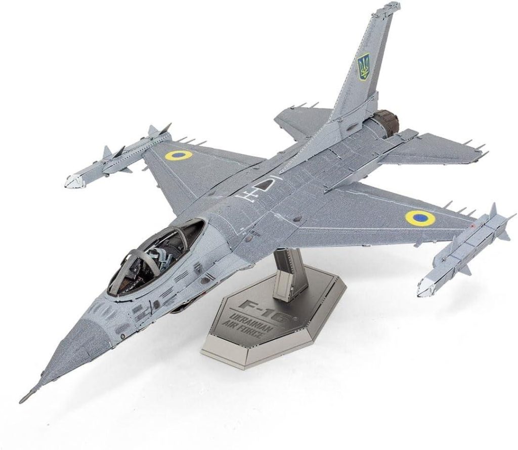 Best Hobby Model Kit – Metal Earth F-16 Fighting Falcon Review
