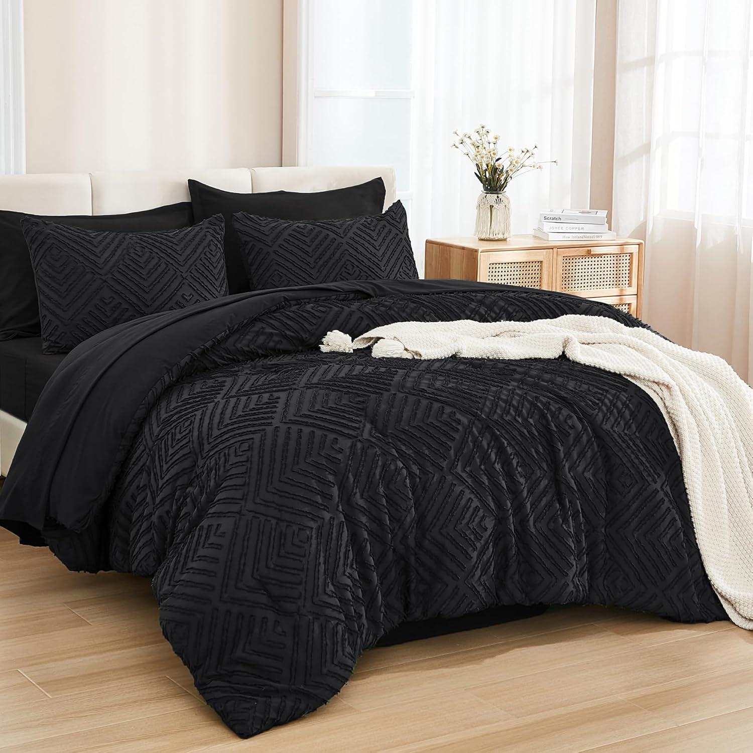 Glamorous Bedding: Andency Comforter Tested for Effortless Care