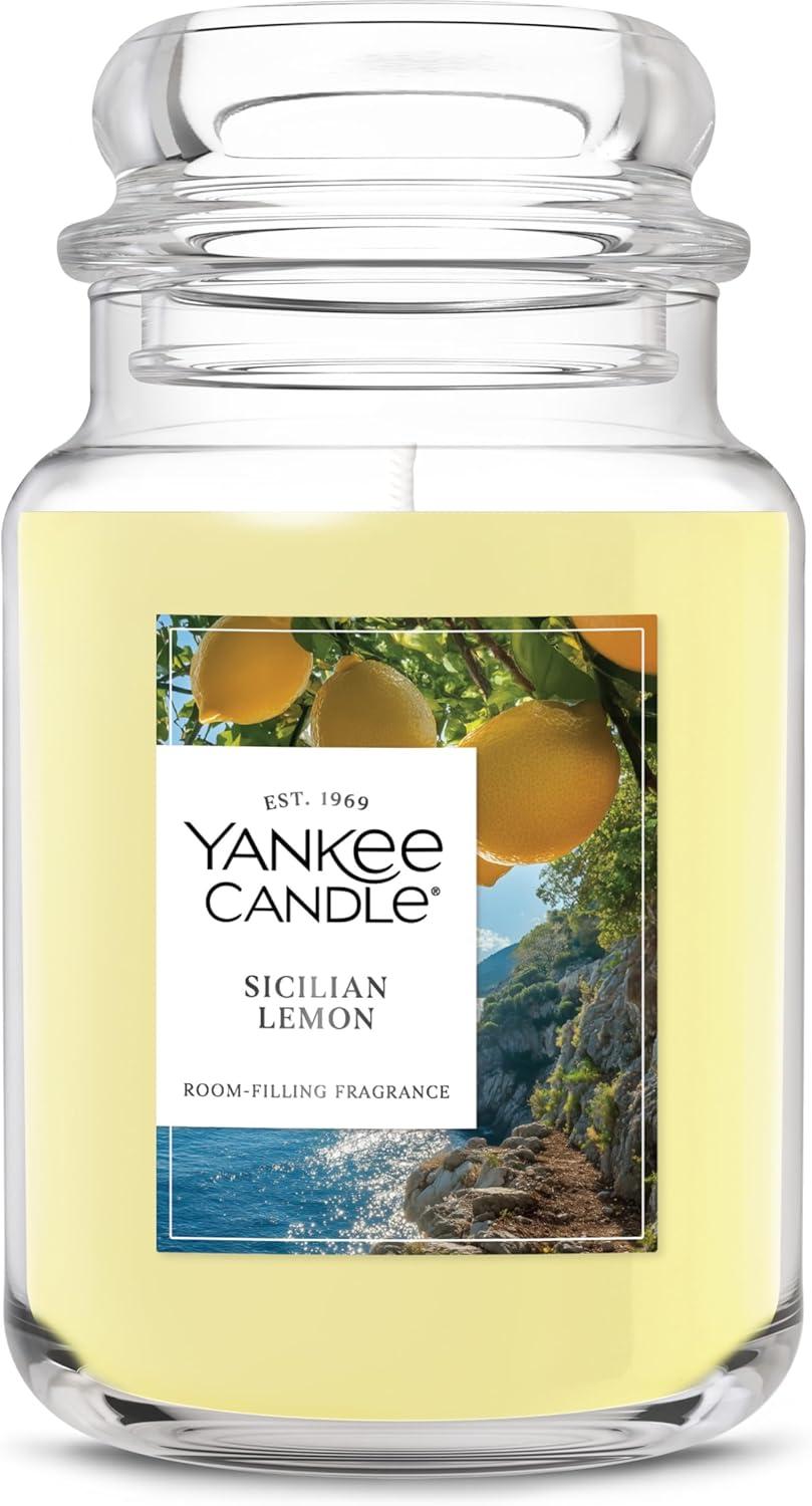 Yankee Candle Showdown: 150-Hour Burn Time vs. Premium Plant Wax Blend for Scented Candles